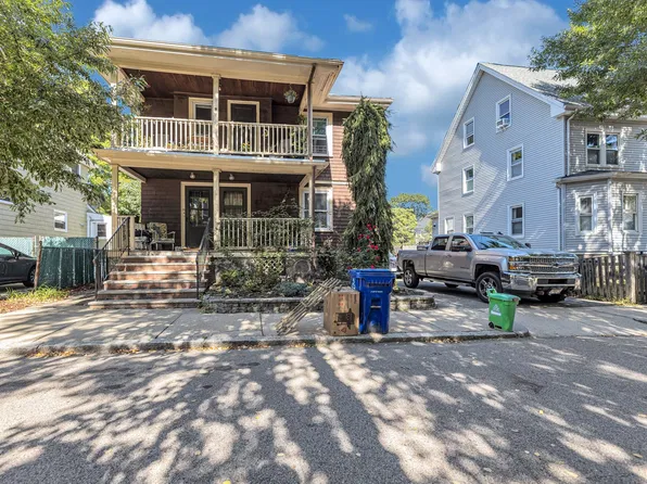 33-35 Brookdale St Unit 1, Roslindale, MA 02131