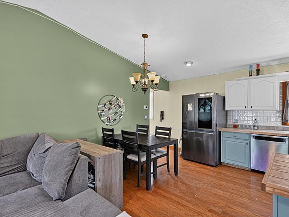 5th image of 255 Abdon Dr