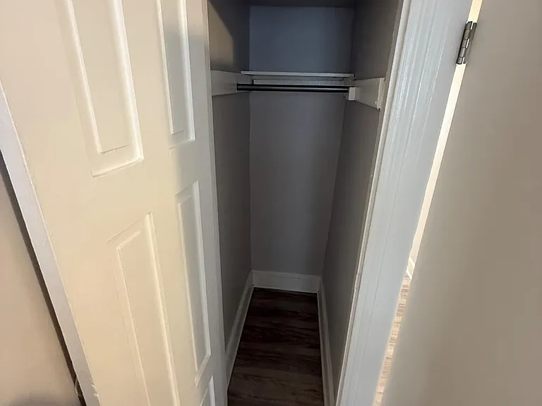 2040 N Darien St — Photo 21