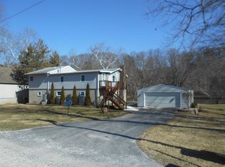 11398 W Horseshoe Bend Rd, Brookston, IN 47923