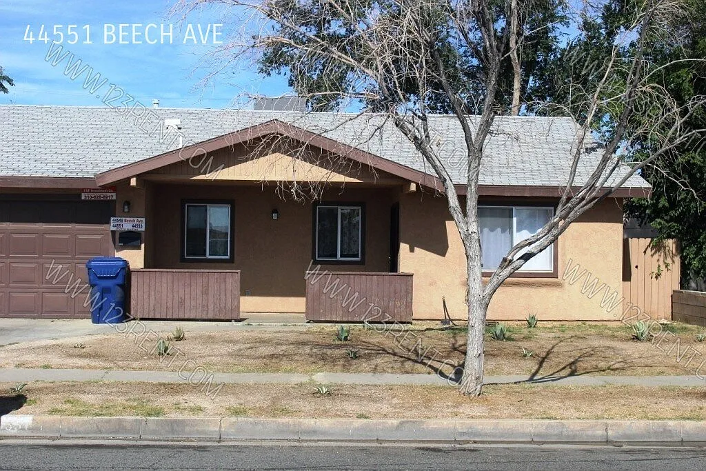 1bd/ 1bth One Story Townhouse West Lancaster — Photo 1