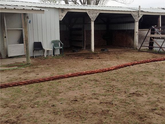 3rd image of 635 S 161st East Ave