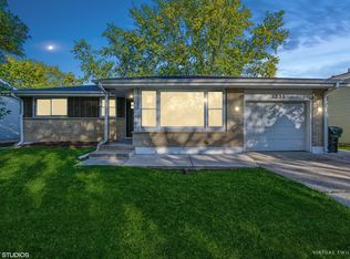 3235 Newcastle Rd, Waukegan, IL 60087