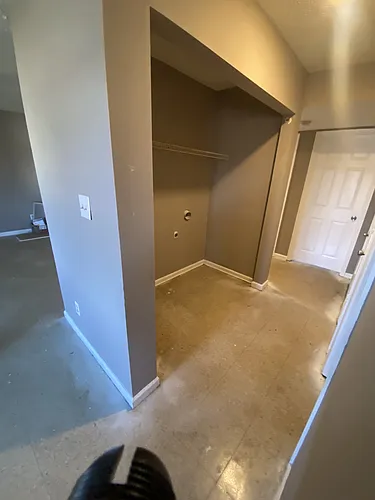 989 Bryant Way E Photo 1