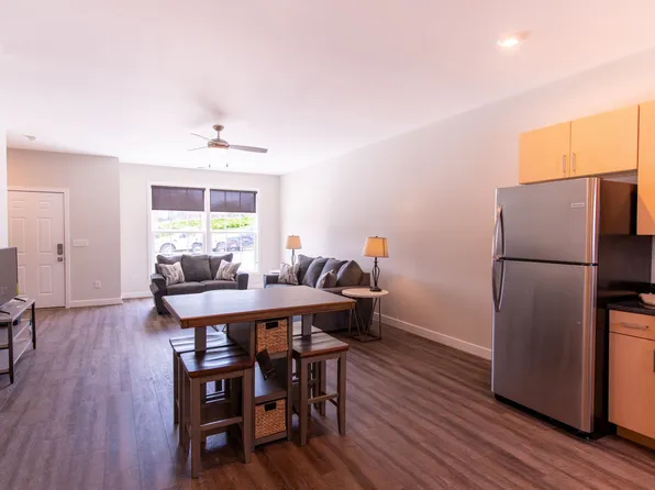 Lofts on Franklin III, 407-419 Franklin St #409, South Hill, VA 23970