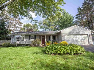 1 Johns Woods Dr, Rockford, IL, 61103