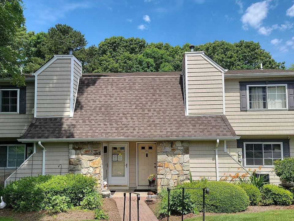 1st image of 246 Lake Pointe Cir