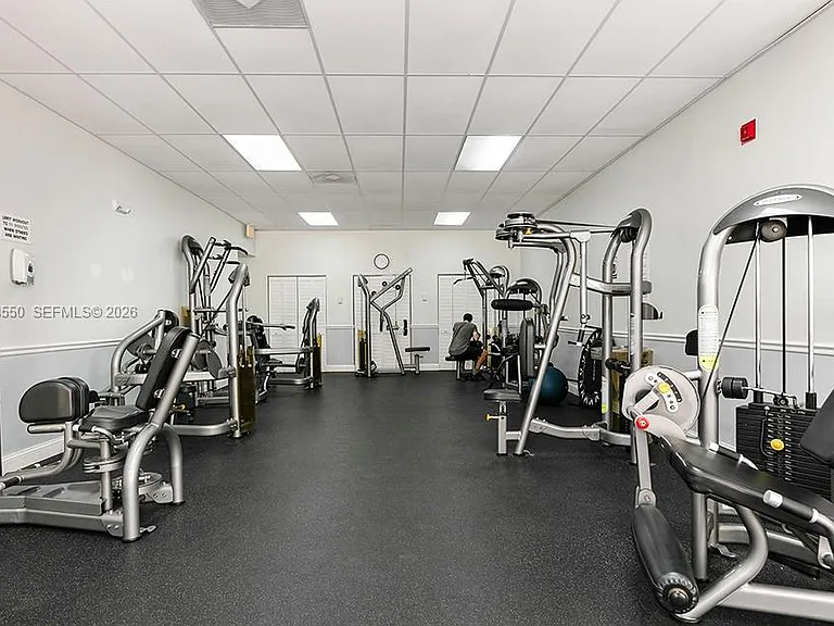 2401 S Ocean Dr #404 — Photo 43