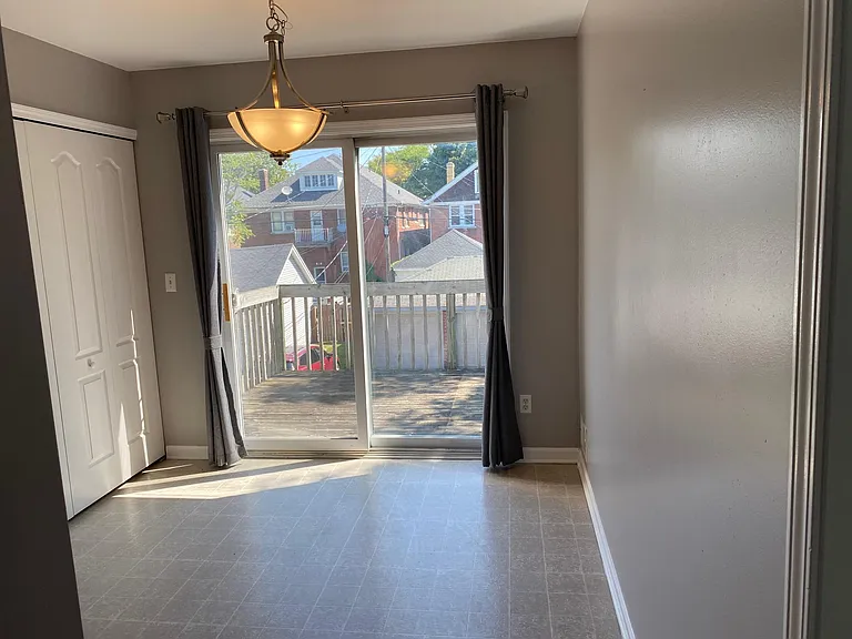 1008 Lakepointe St #1 — Photo 7