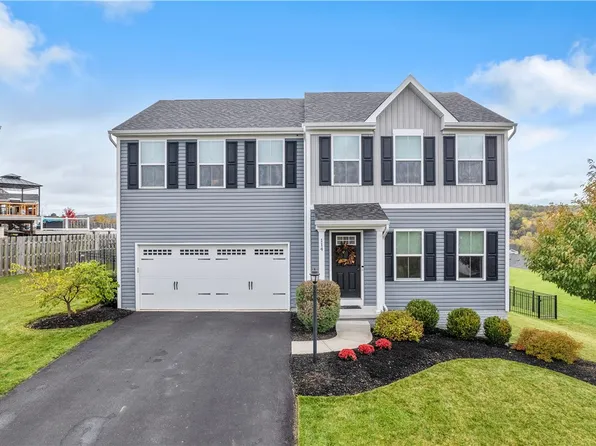114 Lorien Dr, Jeannette, PA 15644