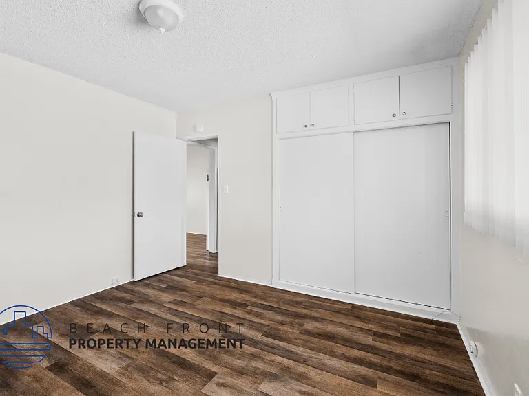 2126-2130 W. El Segundo Blvd. — Photo 19