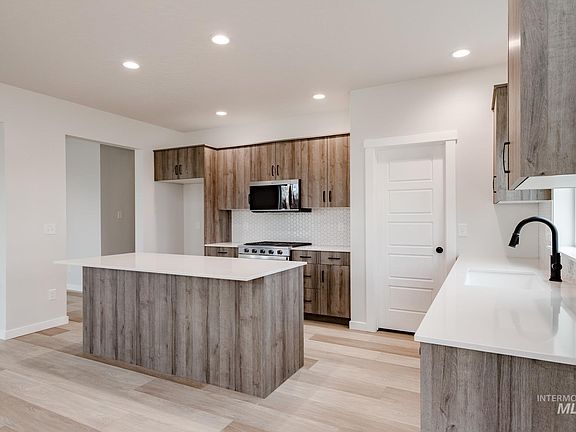 6th image of this home