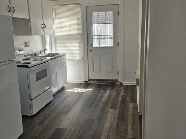 10205 Madison Ave #8, Cleveland, OH 44102