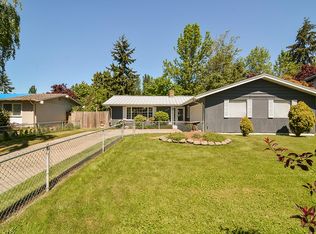 1810 S 244th St, Des Moines, WA 98198