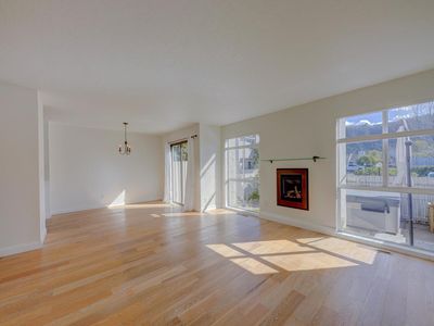 4000 Rio Rd APT 5, Carmel, CA, 93923