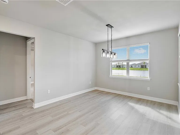 16420 Seven Lakes Ave — Photo 16