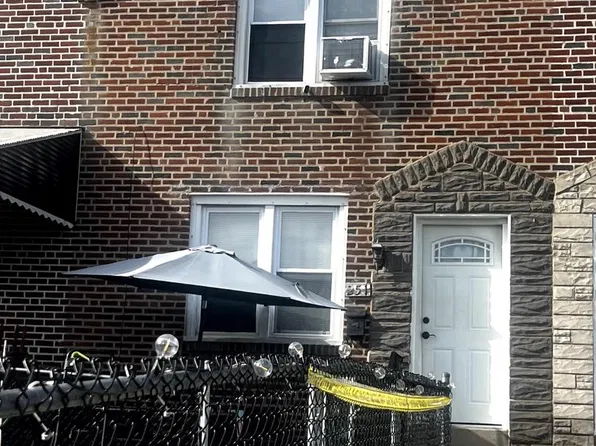 Cambridge Rd, Clifton Heights, PA 19018