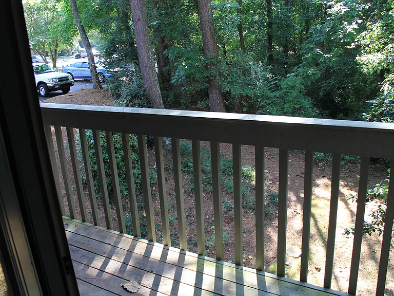1504 Tuxworth Cir — Photo 16