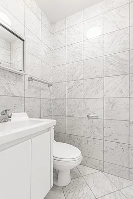 Rented by Compass | media 9