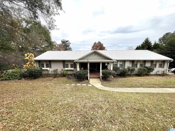 1319 Lake Joyce Rd, Moody, AL 35004