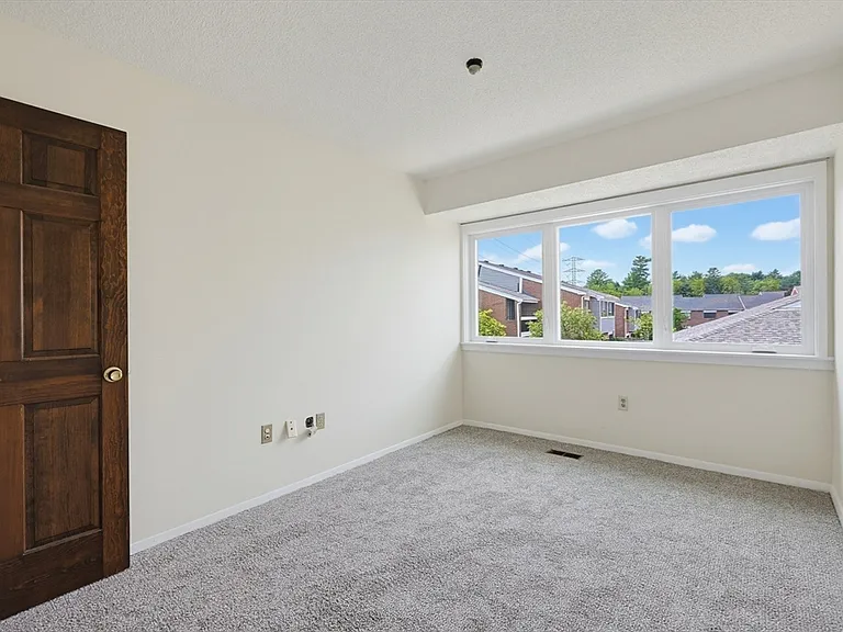 52 Rosewood Dr #52 — Photo 19