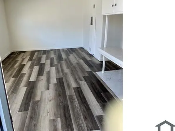 15477 Moorpark St, Sherman Oaks, CA