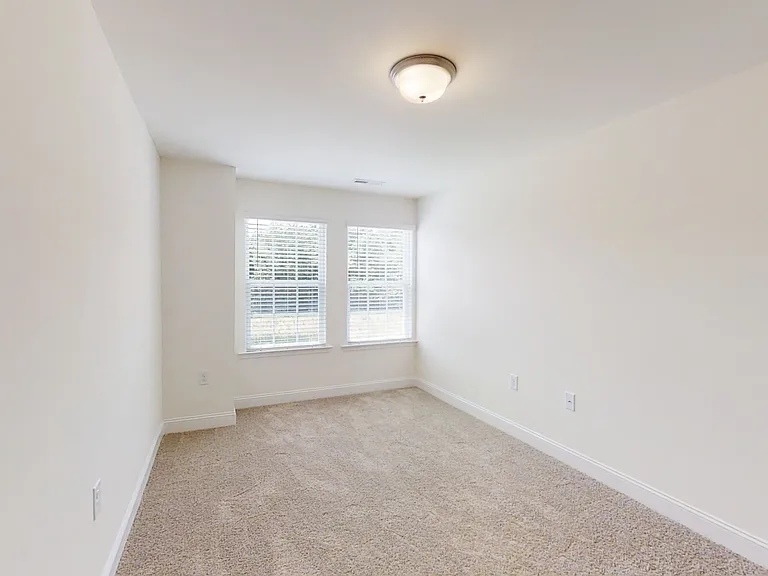 1119 Amber Shadow Dr — Photo 14