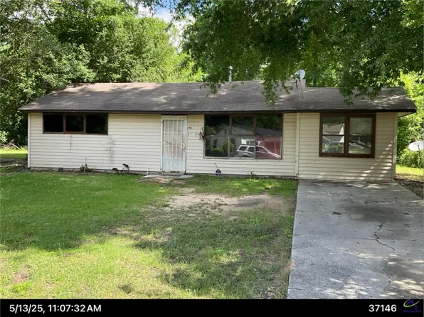 3875 Travis Blvd, Macon, GA 31206