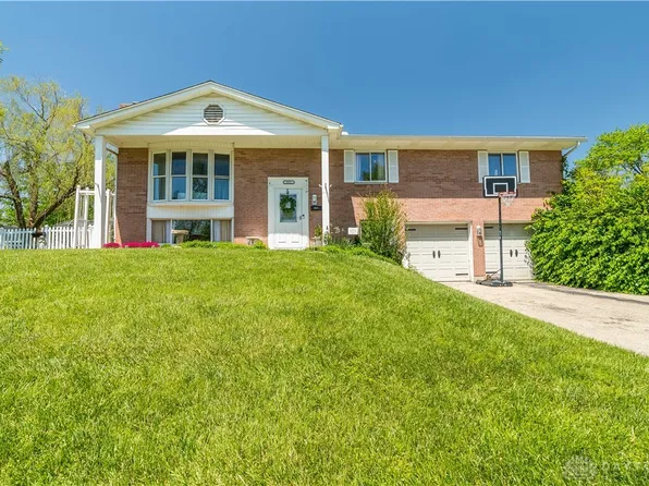 551 Crestgrove Ave, Vandalia, OH 45377