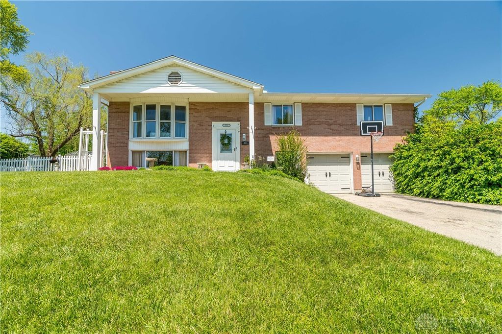 Real estate listing image