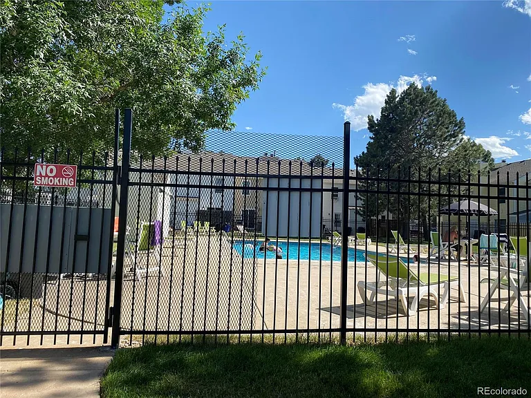 9027 W Floyd Ave — Photo 12