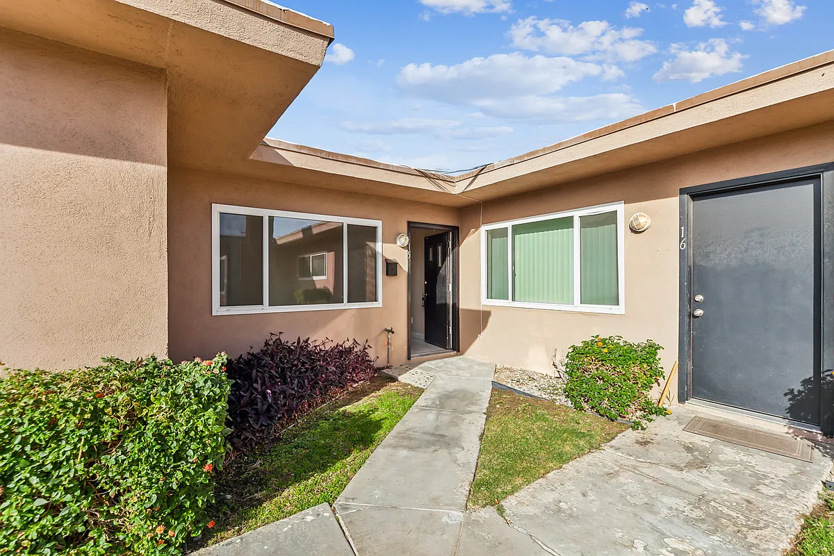 Building Photo - 74460 Alessandro Drive