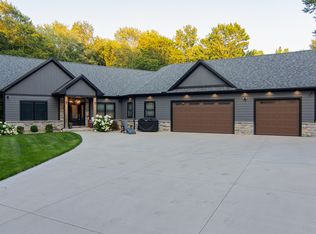 1427 Anderson Rd, Niles, MI 49120