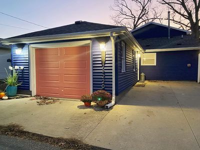 27220 Oak Dr, Sturgis, MI, 49091