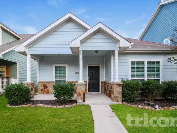 10912 Dillon St, Fort Worth, TX 76179