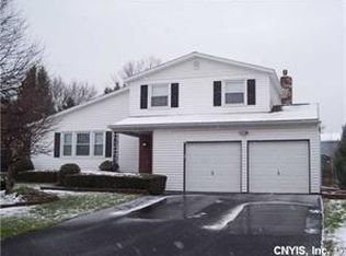 7800 Vernon Rd S, Cicero, NY 13039