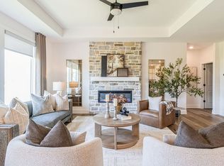 620 NW Concord Ln, Waukee, IA 50263