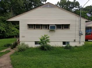 764 W Outer Dr, Oak Ridge, TN 37830