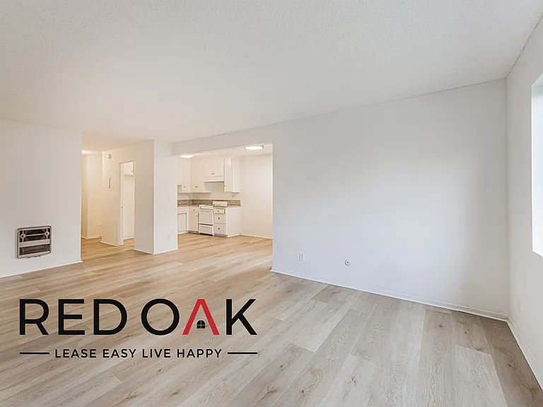 Kabir Apts (Montrose) — Photo 11