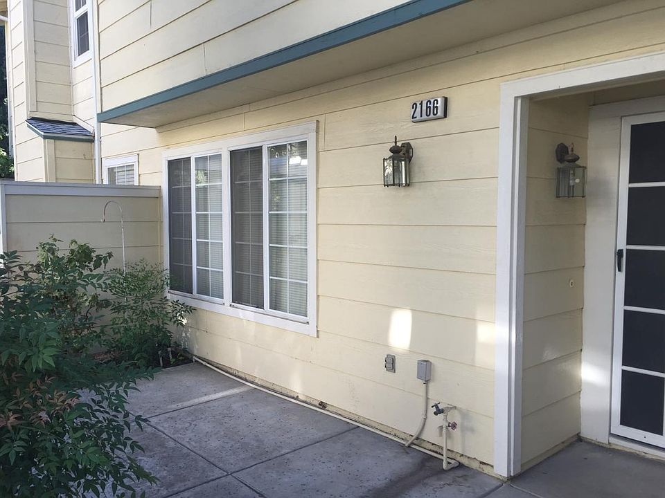 1st image of 2166 Wynngate Ct