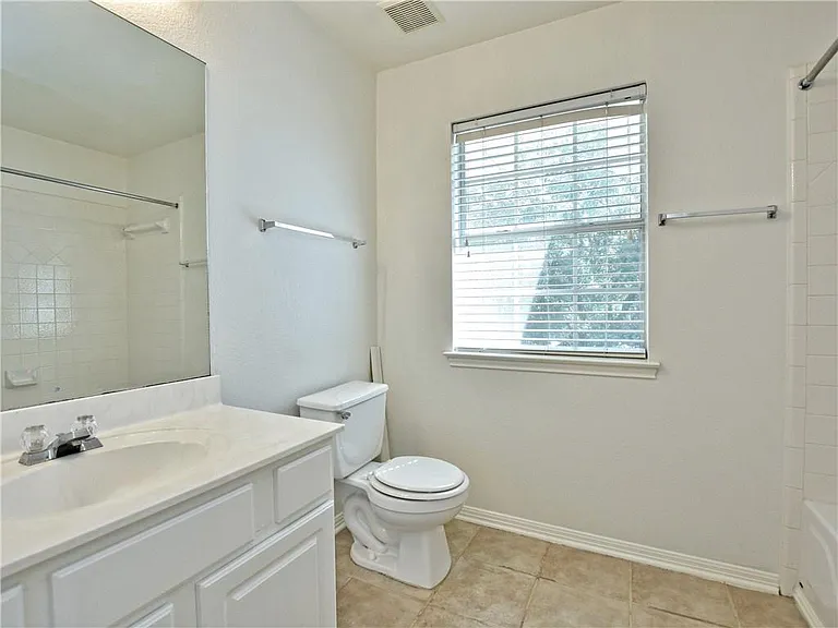 1817 Chasewood Dr — Photo 34