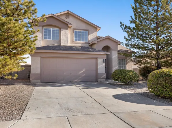 3333 Hunters Meadows Cir NE, Rio Rancho, NM 87144