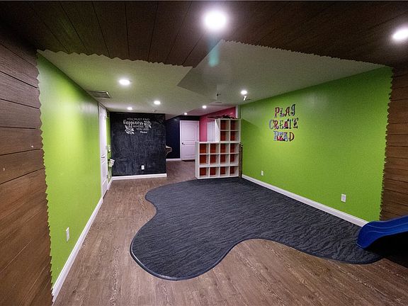 5th image of 731 Sherwood Dr