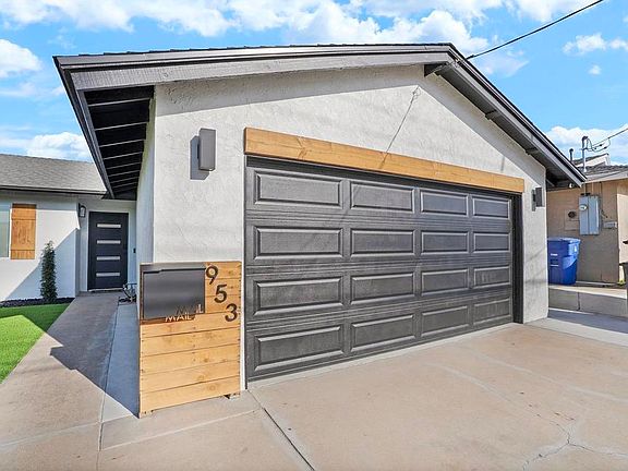 3rd image of 953 Maria Way