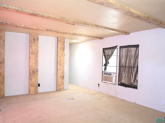 5th image of 2400 N Cole Ave