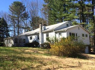 2293 Chipperfield Dr, East Stroudsburg, PA 18301