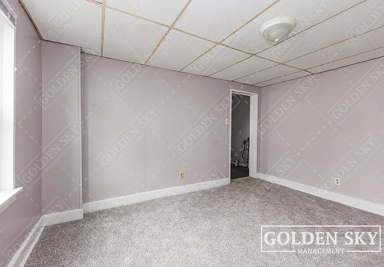 230 Kinsey St #2 — Photo 8