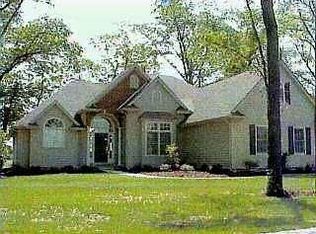 2843 Long View Dr, Maumee, OH 43537