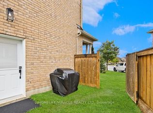 75 Jewelwing Ct, Bradford West Gwillimbury, ON L3Z 0N7