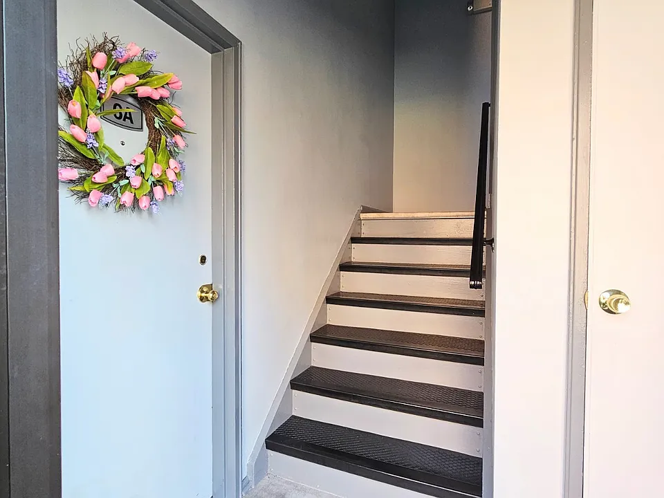 415 Kearny Ave #6A
